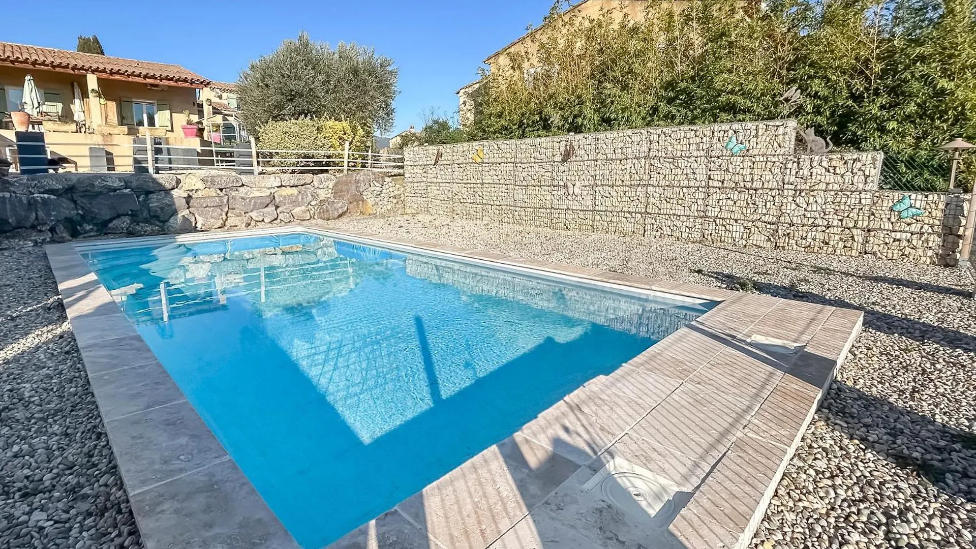 Holiday home Maison Provencale De Charme Au Coeur Du Luberon Saint-Saturnin-les-Apt