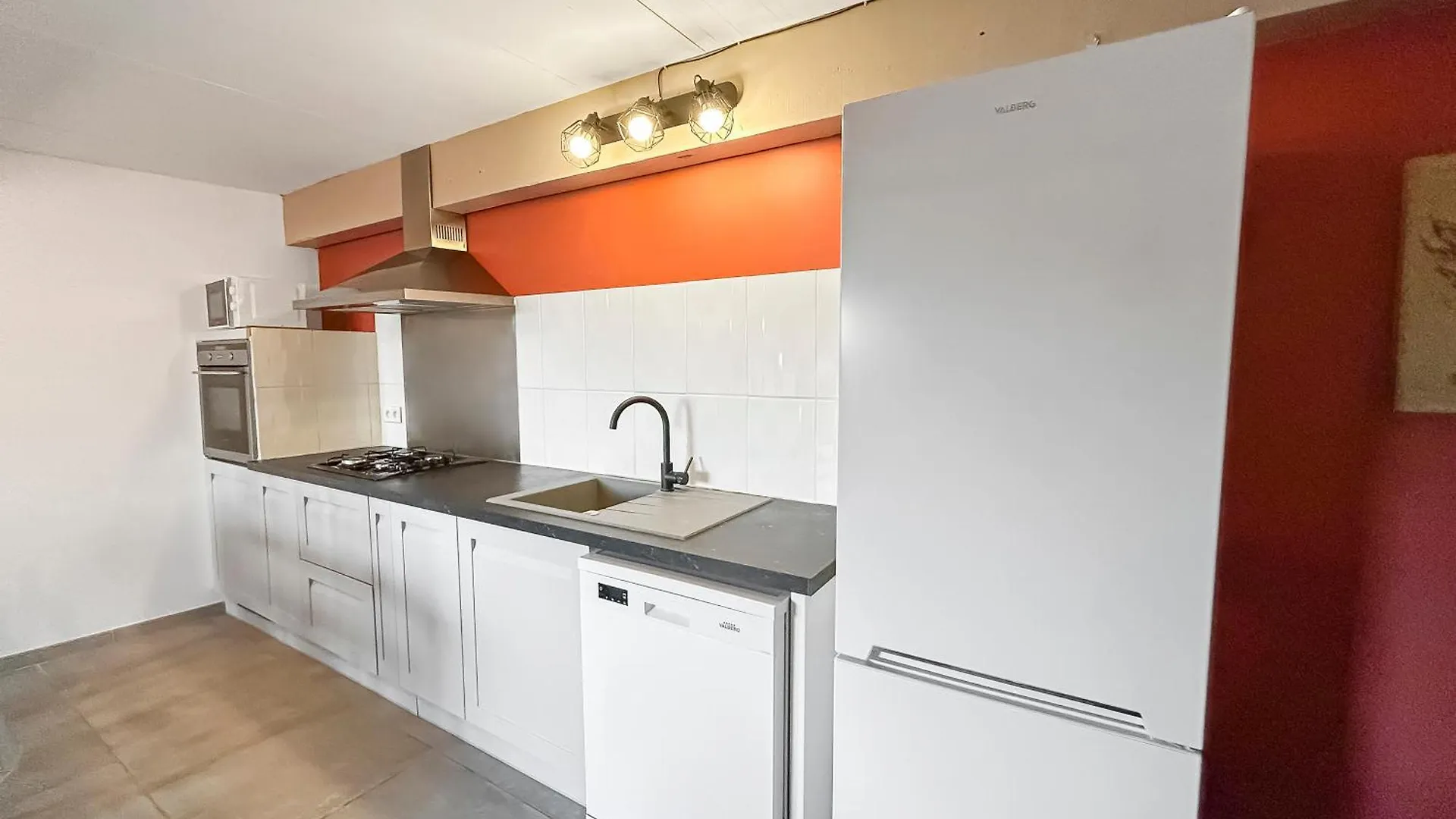 Holiday home Maison Provencale De Charme Au Coeur Du Luberon Saint-Saturnin-les-Apt